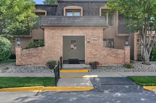 8745 Janeway Ct, Munster, IN 46321 - Photo 18