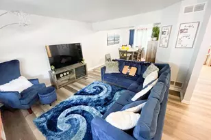 6089 Pennsylvania Dr, Merrillville, IN 46410 - Photo 4