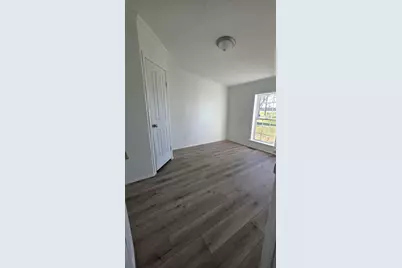 8461 N 600 W, Lake Village, IN 46349 - Photo 6