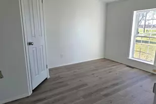 8461 N 600 W, Lake Village, IN 46349 - Photo 6