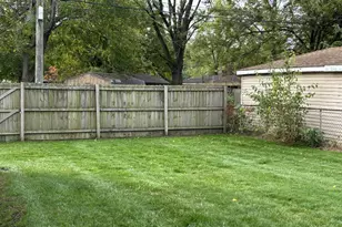 3726 173rd St, Hammond, IN 46323 - Photo 2