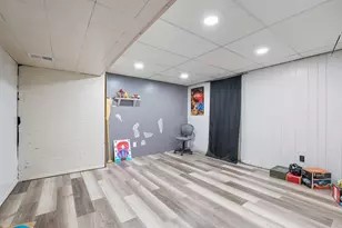 3030 N Lake Park Ave, Hobart, IN 46342 - Photo 26