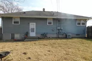 902 N Wood St, Griffith, IN 46319 - Photo 4