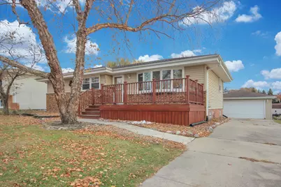 736 Cottonwood Drive, Dyer, IN 46311 - Photo 4