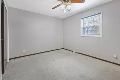 736 Cottonwood Drive, Dyer, IN 46311 - Photo 16