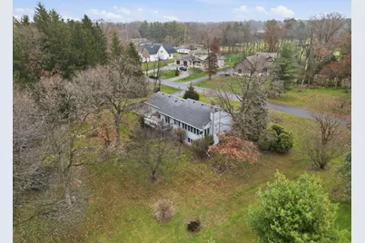 10906 Bunker Drive, Demotte, IN 46310 - Photo 12