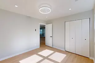 4252 W 21st Ave, Gary, IN 46404 - Photo 18