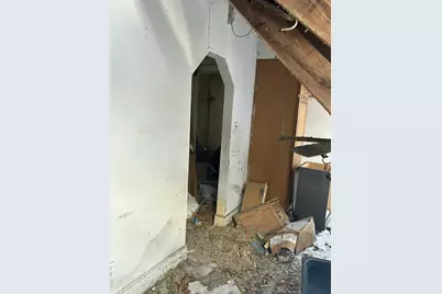 4387 Connecticut Street, Gary, IN 46409 - Photo 8