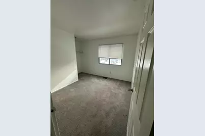 6050 Delaware Drive, Merrillville, IN 46410 - Photo 14