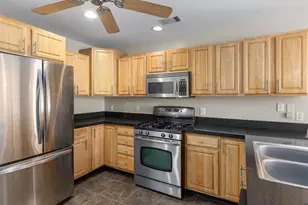 10557 Maine Dr, Crown Point, IN 46307 - Photo 6