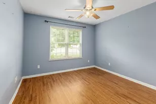 10557 Maine Dr, Crown Point, IN 46307 - Photo 14