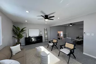 9383 Roosevelt St, Crown Point, IN 46307 - Photo 4