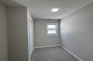 9383 Roosevelt St, Crown Point, IN 46307 - Photo 16