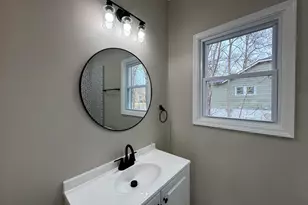 4688 Delaware St, Gary, IN 46409 - Photo 8