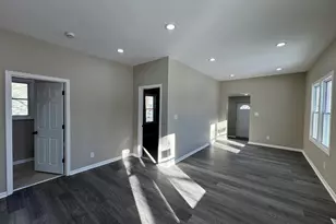 4688 Delaware St, Gary, IN 46409 - Photo 8