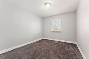 6518 Parrish Ave, Hammond, IN 46323 - Photo 14