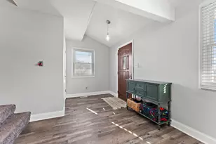 6518 Parrish Ave, Hammond, IN 46323 - Photo 4