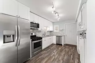 6518 Parrish Ave, Hammond, IN 46323 - Photo 8