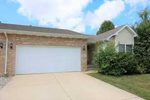 8602 Harrison St, Merrillville, IN 46410 - Photo 2