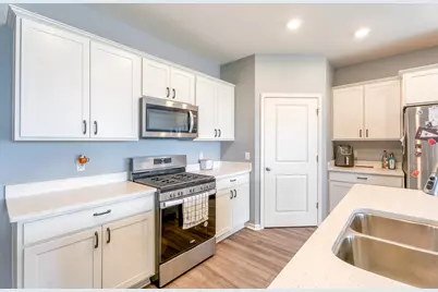 10414 Whitney Place, Crown Point, IN 46307 - Photo 14