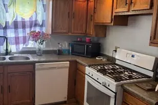 7133 Kentucky Ave, Hammond, IN 46323 - Photo 6