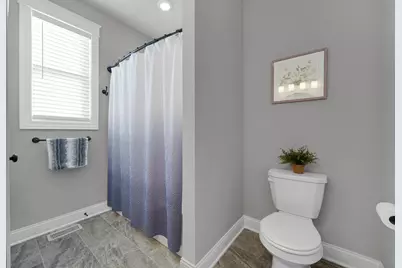 212 N 600 W, Valparaiso, IN 46385 - Photo 18