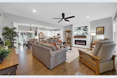 212 N 600 W, Valparaiso, IN 46385 - Photo 4