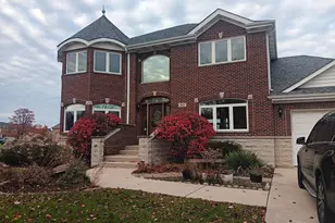 307 Salisbury Dr, Munster, IN 46321 - Photo 2