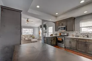 2770 Henry St, Lake Station, IN 46405 - Photo 14