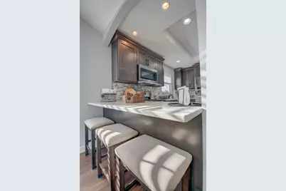 2770 Henry Street, Lake Station, IN 46405 - Photo 12