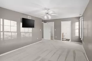 545 Cambridge Ct, Munster, IN 46321 - Photo 12