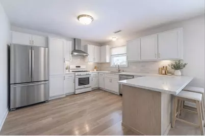 1346 Essex Drive, Chesterton, IN 46304 - Photo 12