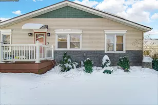 5027 E Woodland Dr, Knox, IN 46534 - Photo 26