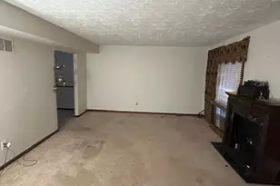 6475 Old Porter Rd, Portage, IN 46368 - Photo 6