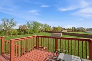 11109 Iowa St, Crown Point, IN 46307 - Photo 2