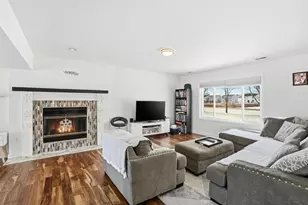 11109 Iowa St, Crown Point, IN 46307 - Photo 20