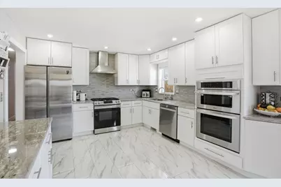 11109 Iowa Street, Crown Point, IN 46307 - Photo 4