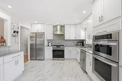 11109 Iowa Street, Crown Point, IN 46307 - Photo 6