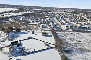 11109 Iowa St, Crown Point, IN 46307 - Photo 26