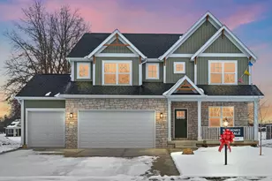 2132 Pradera Trl, Chesterton, IN 46304 - Photo 2