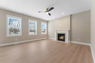 2132 Pradera Trl, Chesterton, IN 46304 - Photo 10