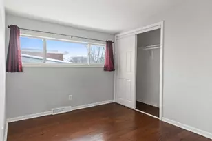 7030 E 1st Ave, Gary, IN 46403 - Photo 10