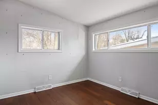 7030 E 1st Ave, Gary, IN 46403 - Photo 8