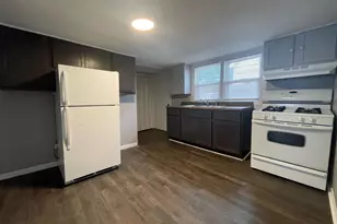 5542 Mulberry Ave, Portage, IN 46368 - Photo 4