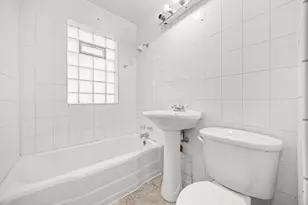 1527 Wentworth Ave, Calumet City, IL 60409 - Photo 10