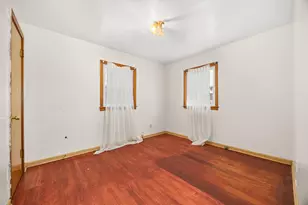 1527 Wentworth Ave, Calumet City, IL 60409 - Photo 8