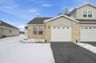 7736 E 108th Ave, Crown Point, IN 46307 - Photo 2