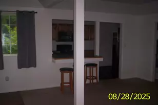 121 S Wisconsin St, Hobart, IN 46342 - Photo 4