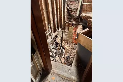 866 Floyd Street, Gary, IN 46403 - Photo 6