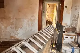 866 Floyd St, Gary, IN 46403 - Photo 4